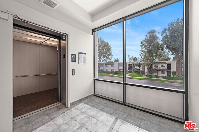 Building Photo - 7411 Artesia Blvd