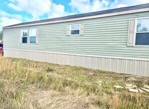 Building Photo - 110 Rd. 5225