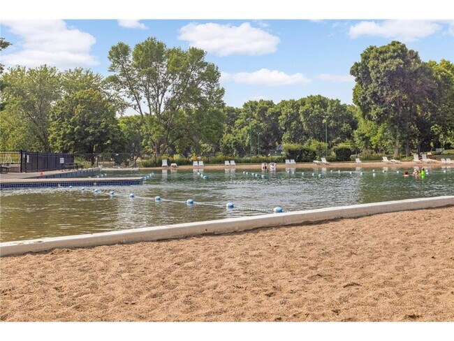 Building Photo - 8666 Windward Cir