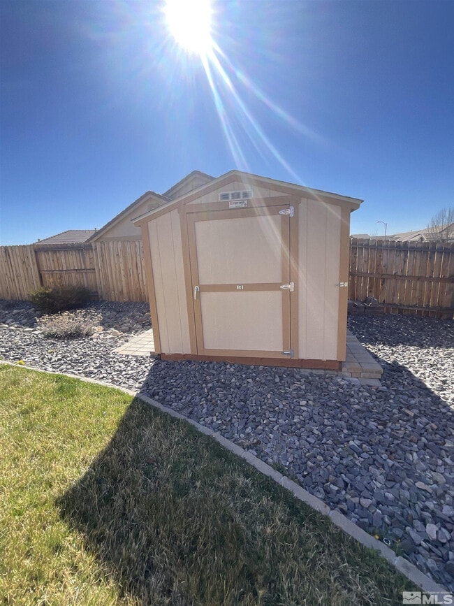 Building Photo - 522 San Carlos Dr