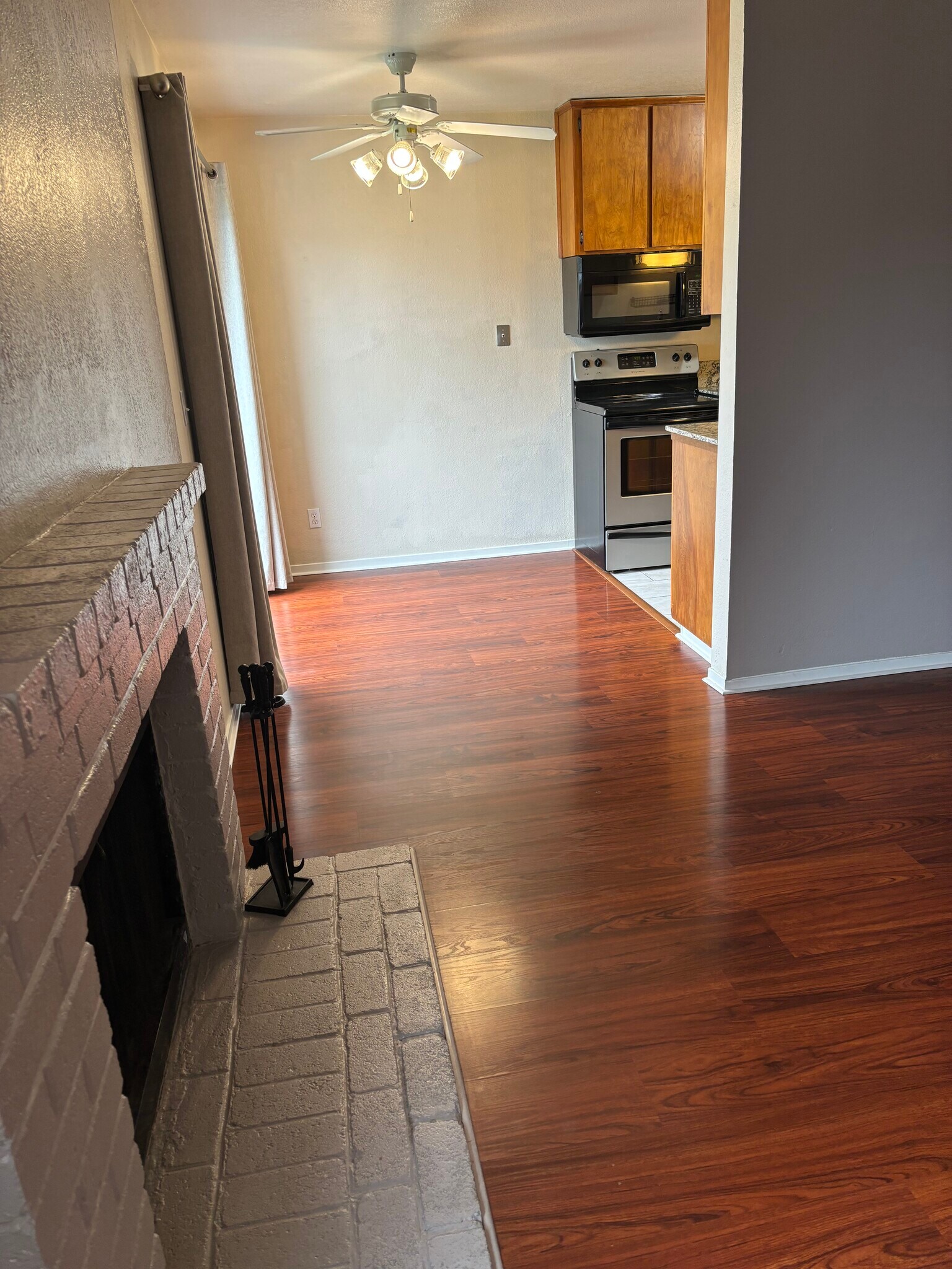 Dining and living rooms - 445 Almond Dr. #29