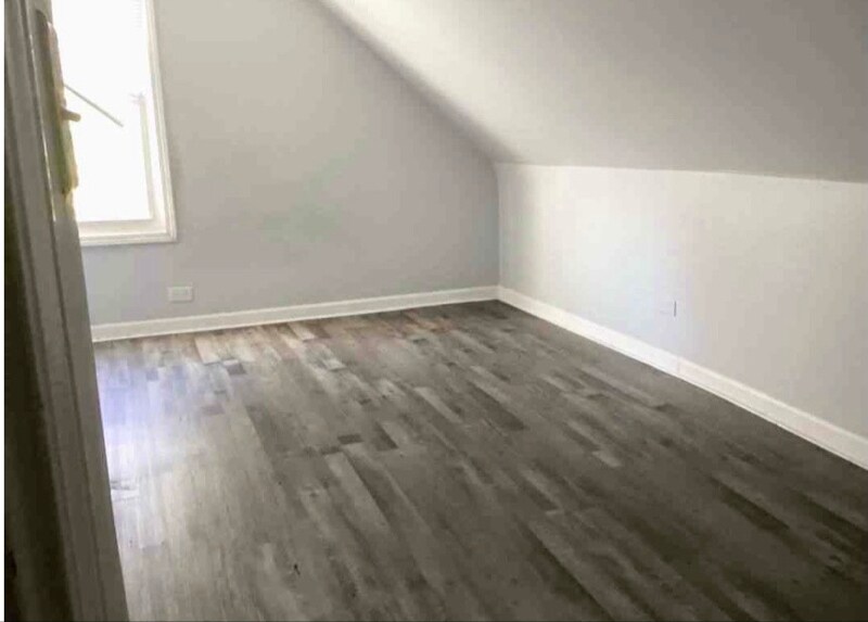 Building Photo - 8423 S Muskegon Ave