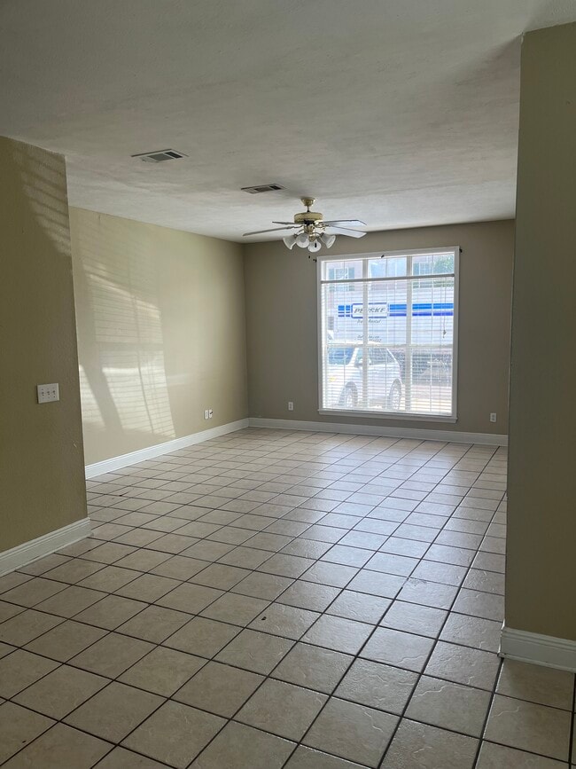 Building Photo - 603 Kirk Cauldy Dr