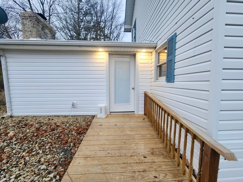 Building Photo - 1126 Walnut St