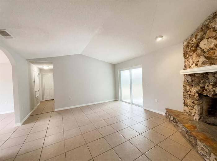 Building Photo - 8318 Chenille Dr