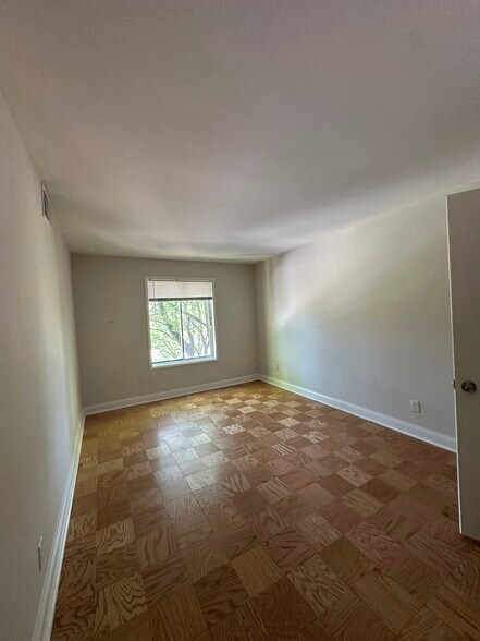 Building Photo - 10850 Green Mountain Cir