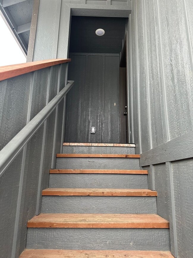 Building Photo - 8193 N Mohawk St