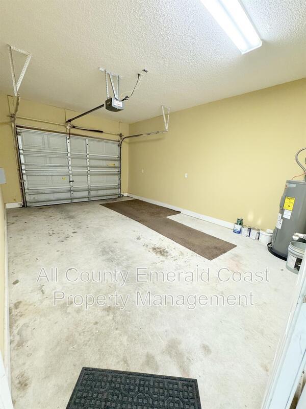 Building Photo - 732 E Mack Bayou Dr