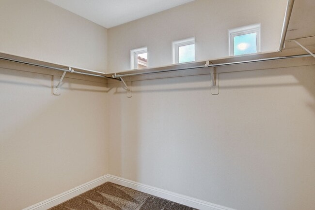Building Photo - Beautiful 2story house with strip views