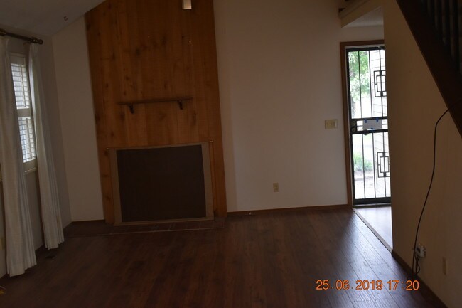 Building Photo - 13791 E Rice Pl