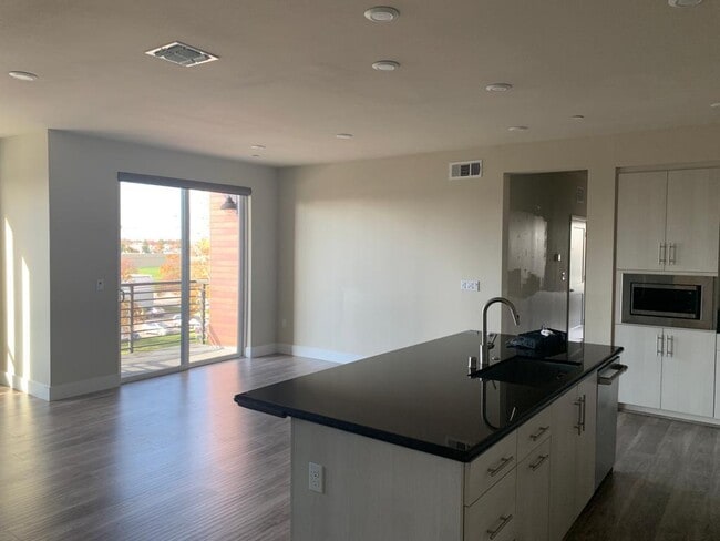 Building Photo - 44828 Fremont Blvd