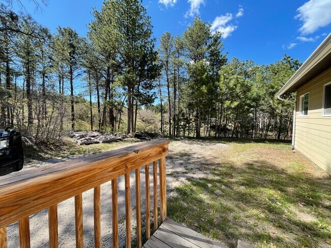 Building Photo - 14710 Roller Coaster Rd