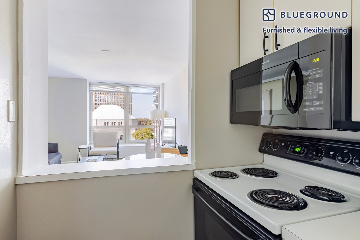 Building Photo - 3450 N Lake Shore Dr