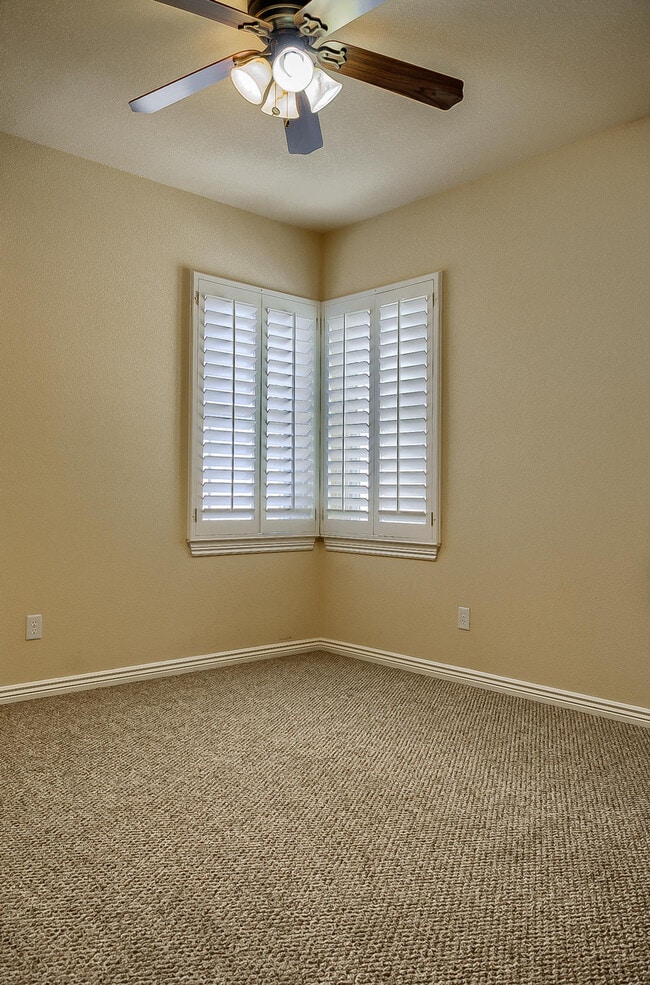 Building Photo - 12720 Tierra Aurora Dr
