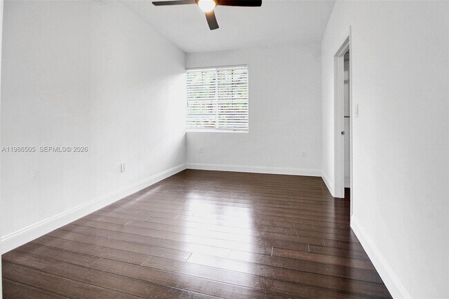 Building Photo - 6900 SW 104th St