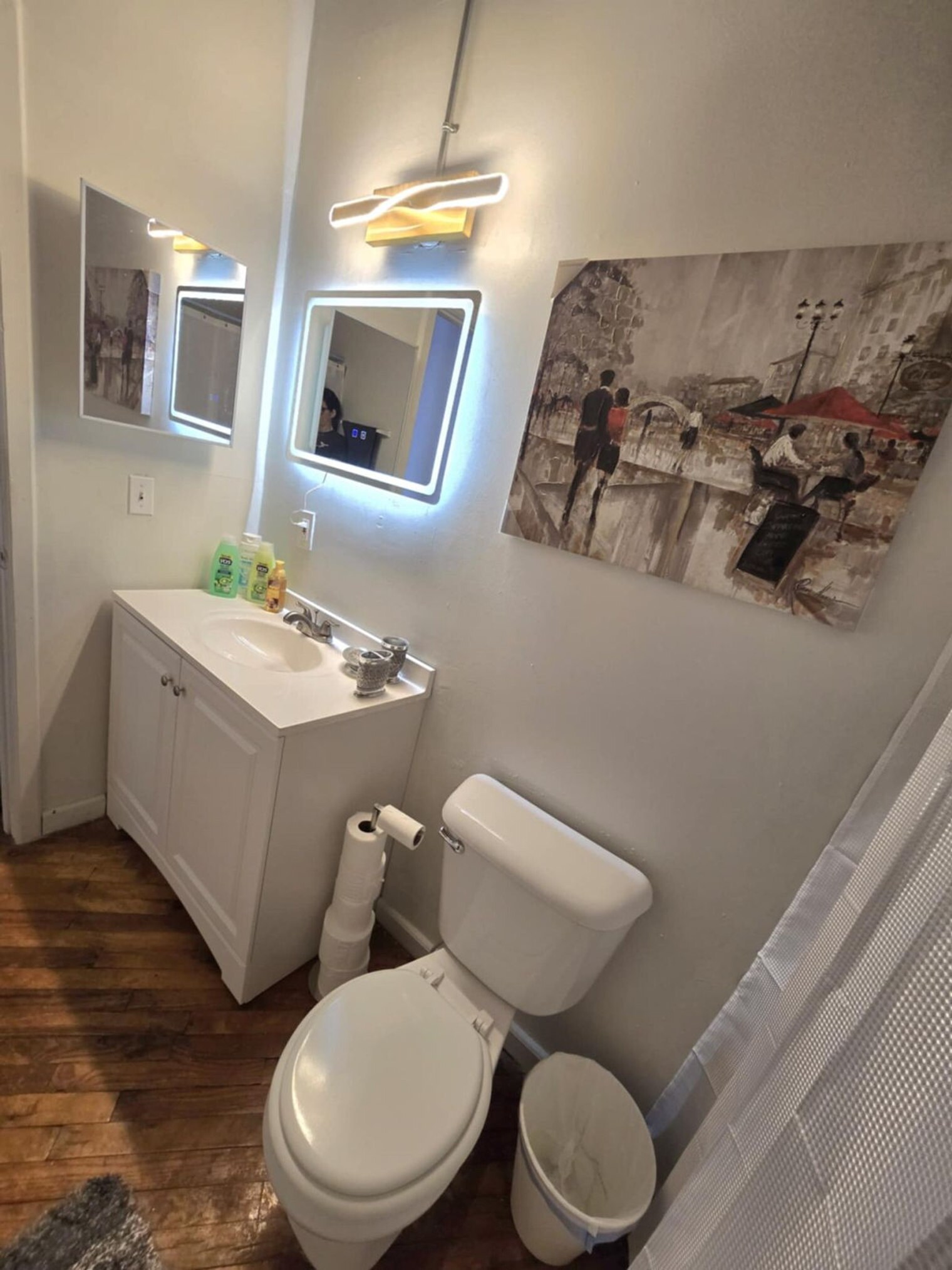 Building Photo - 227 Iron St