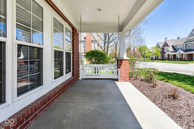 Building Photo - 15542 Clearbrook St