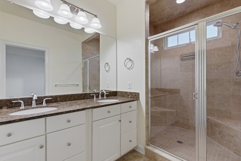 Building Photo - 15816 Swanscombe Lp