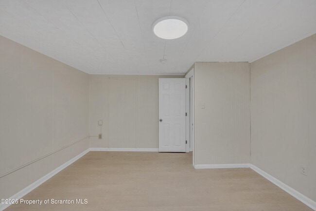 Building Photo - 629 Beech St