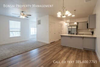 Building Photo - 762 Lang Ct