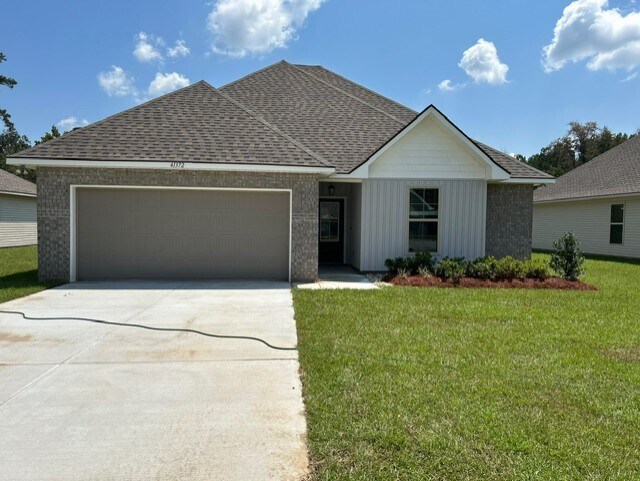 Primary Photo - 41372 Rosewood Ln