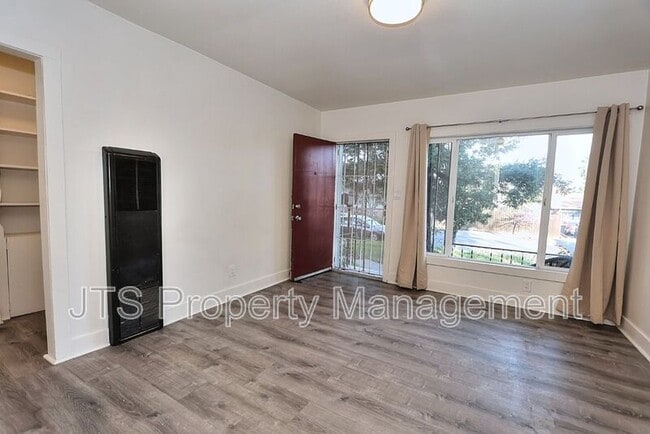 Building Photo - 4702 65th St