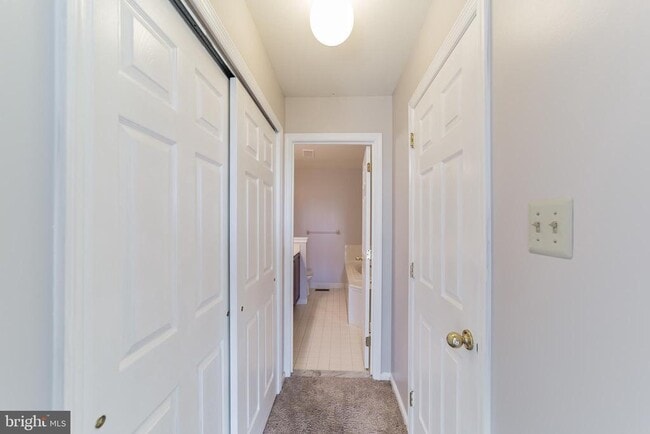 Building Photo - 40 Madison Way