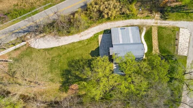 Building Photo - 8442 E McNelly Rd