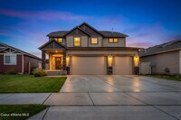 Building Photo - Spacious 4BR + Loft Home in Desirable North Place Community — Post Falls
