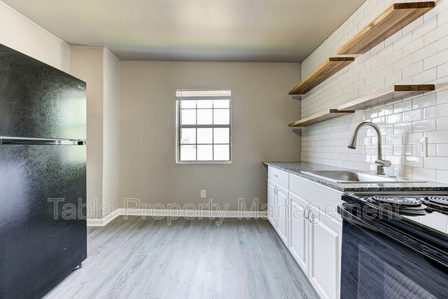 Building Photo - 1919 NW 11th St