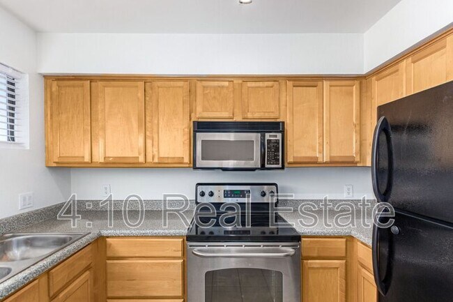 Building Photo - 11640 N 51st Ave