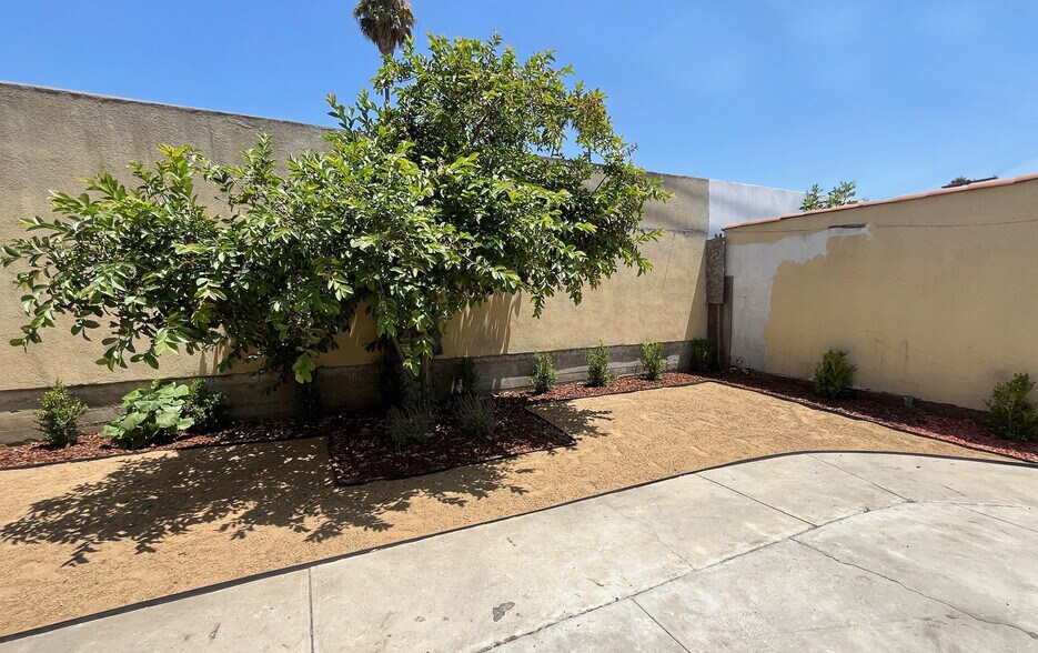 Building Photo - 1268 S Muirfield Rd