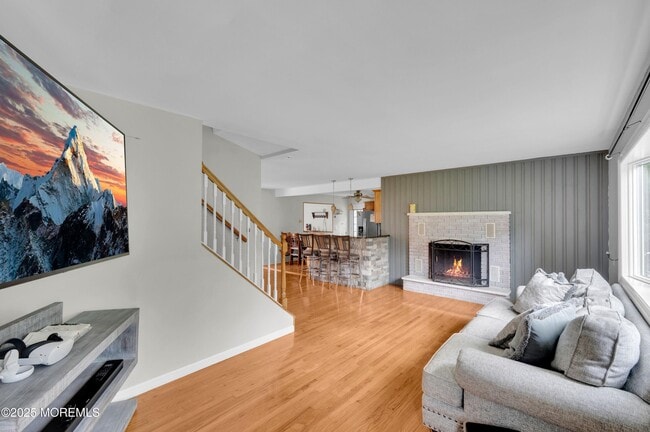Building Photo - 1424 Shafto Rd