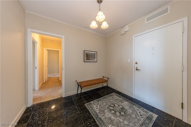 Building Photo - 1 Lakeshore Blvd