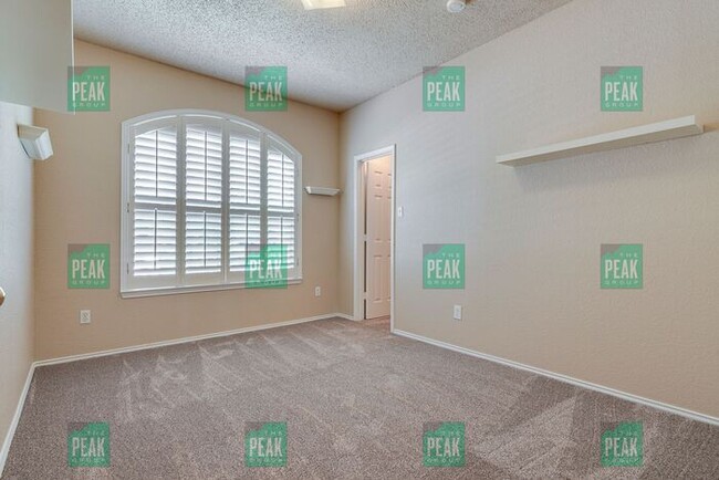 Building Photo - Sweetheart Deal! Sign a Lease by 2/15 & Ge...