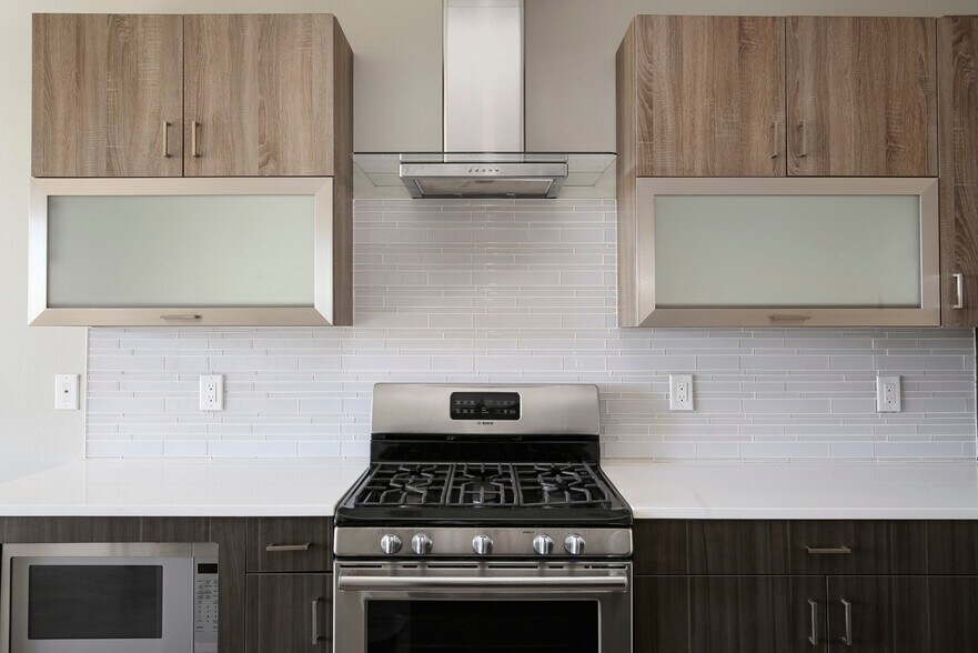 Kitchen detail - 2602 W 24th Ave