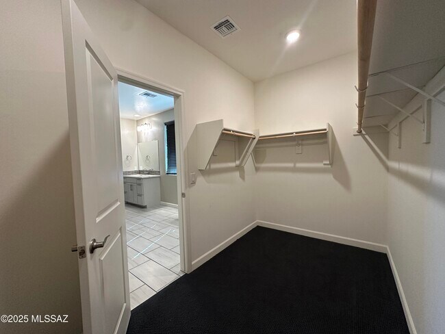Building Photo - 2238 W Azure Creek Loop