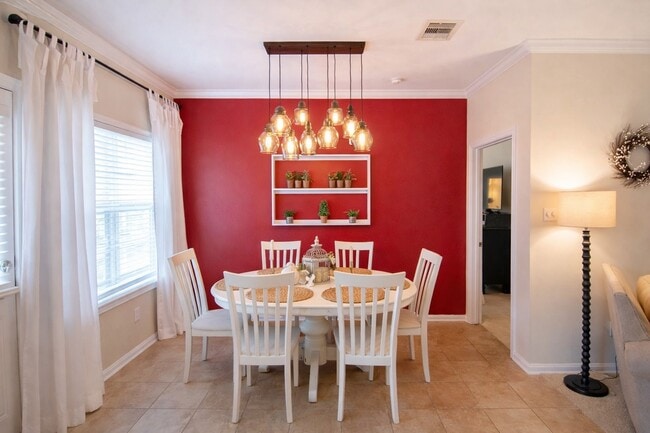 Building Photo - 418 Price Dr