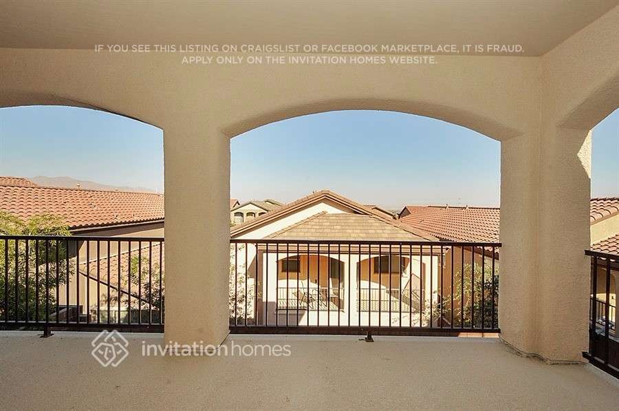 Building Photo - 6860 Pipil St