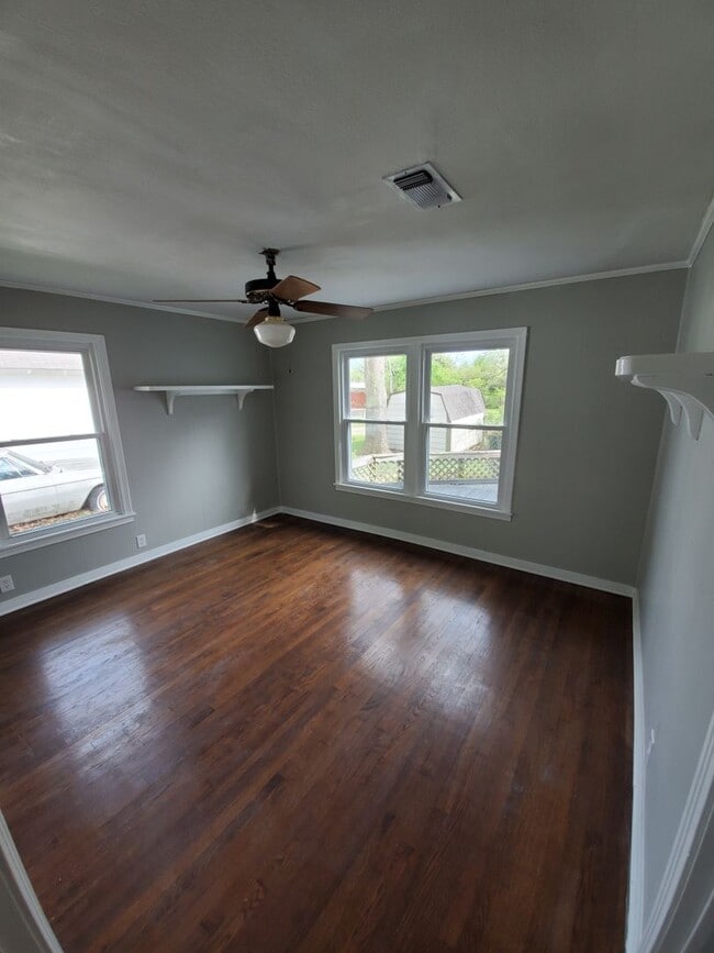 Building Photo - 1307 Aldridge-House-Commerce
