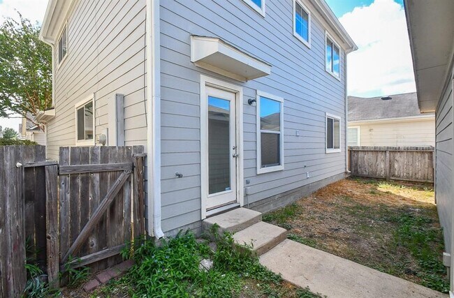 Building Photo - 20638 Patriot Park Ln