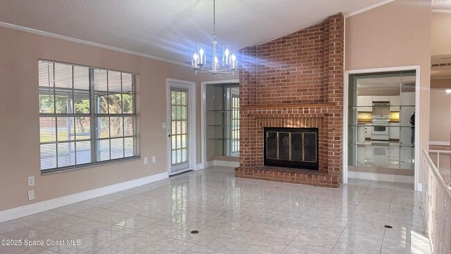 Building Photo - 301 Nesbitt St