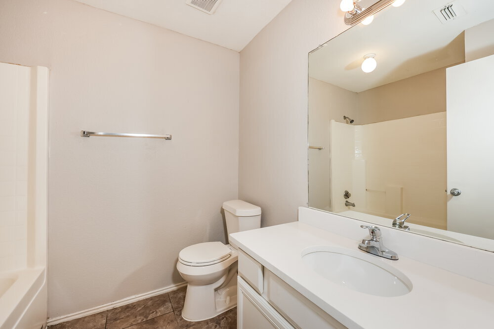 Building Photo - 7448 Ashcroft Cir