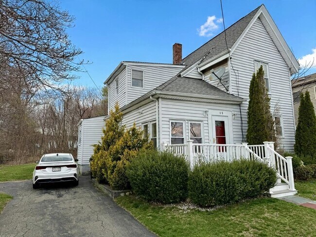 Building Photo - 98 W Spring St