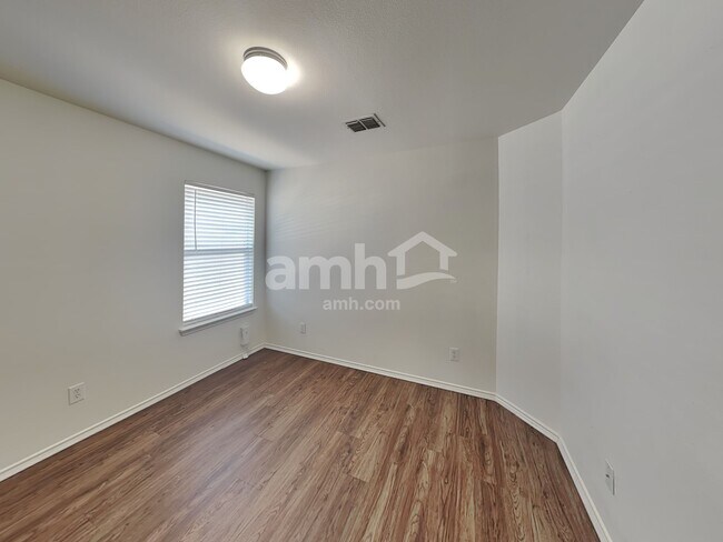 Building Photo - 11023 Buckskin Bnd