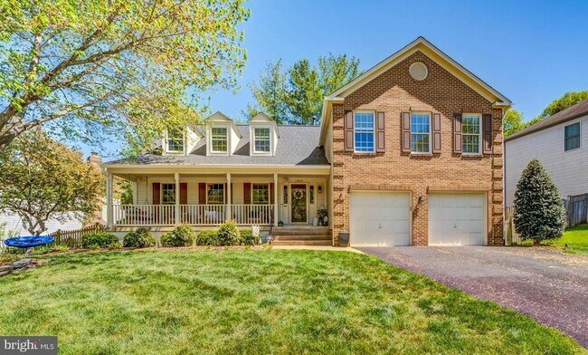 Building Photo - 13930 S Springs Dr