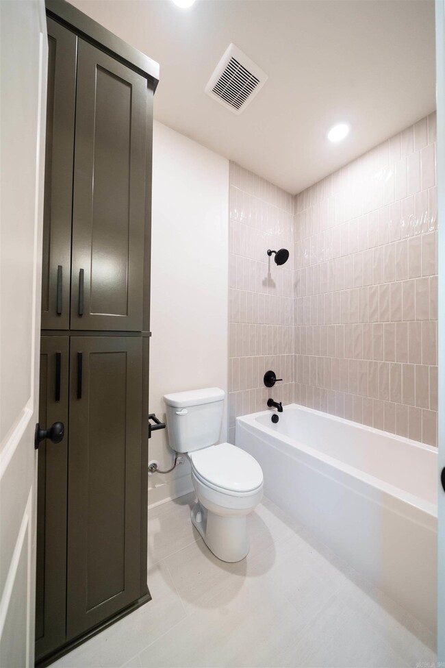 Building Photo - 15112 Matterhorn Lp