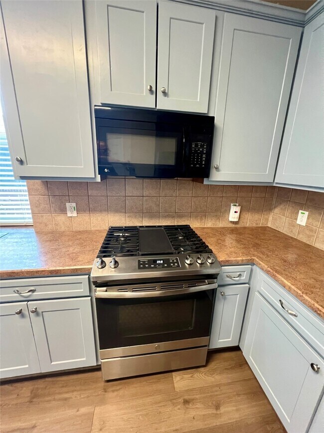 Building Photo - 24938 Mason Trail Dr