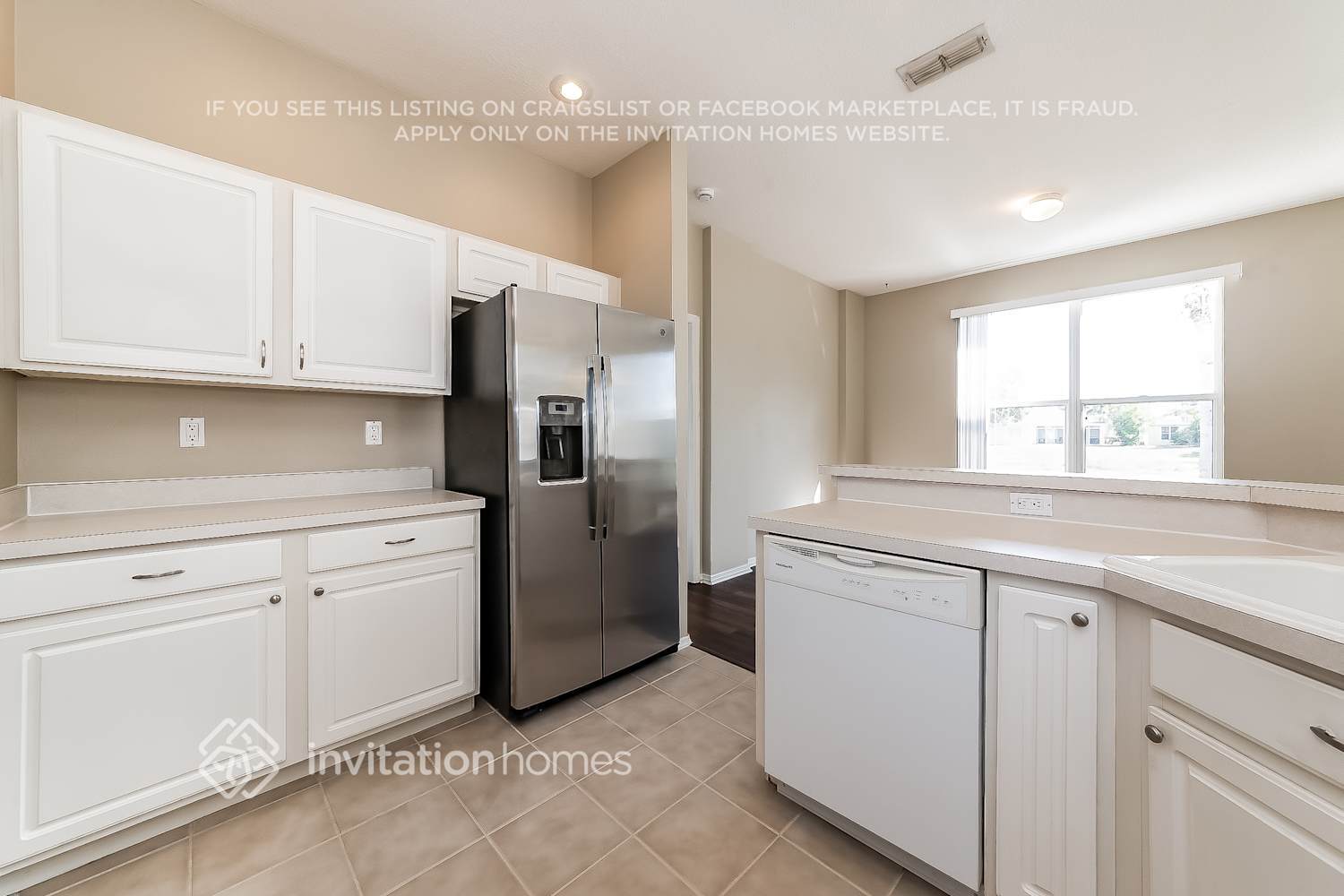 Building Photo - 205 39th St NE