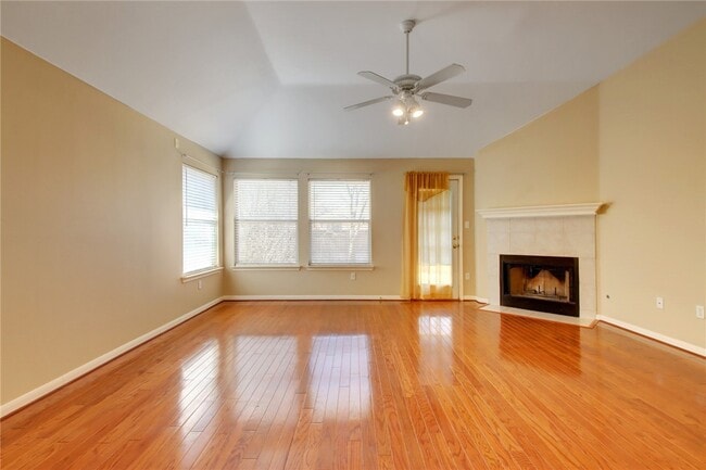Building Photo - 17808 Clare Morris Ln